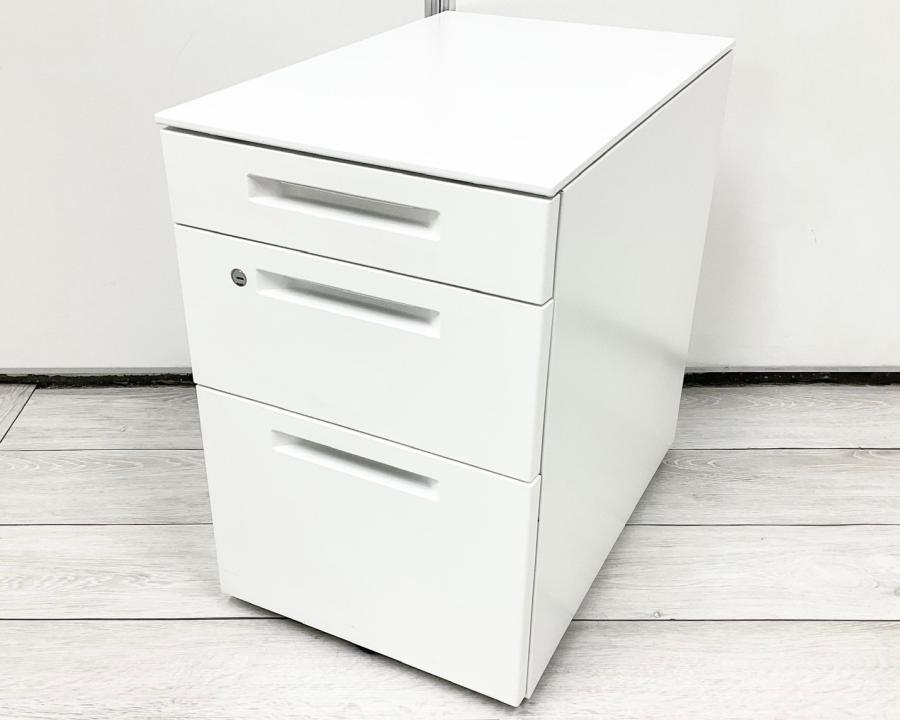 人気/定番　KOKUYO/コクヨ ・IS/アイエス　3段ワゴン
                        iS
                                    中古
            