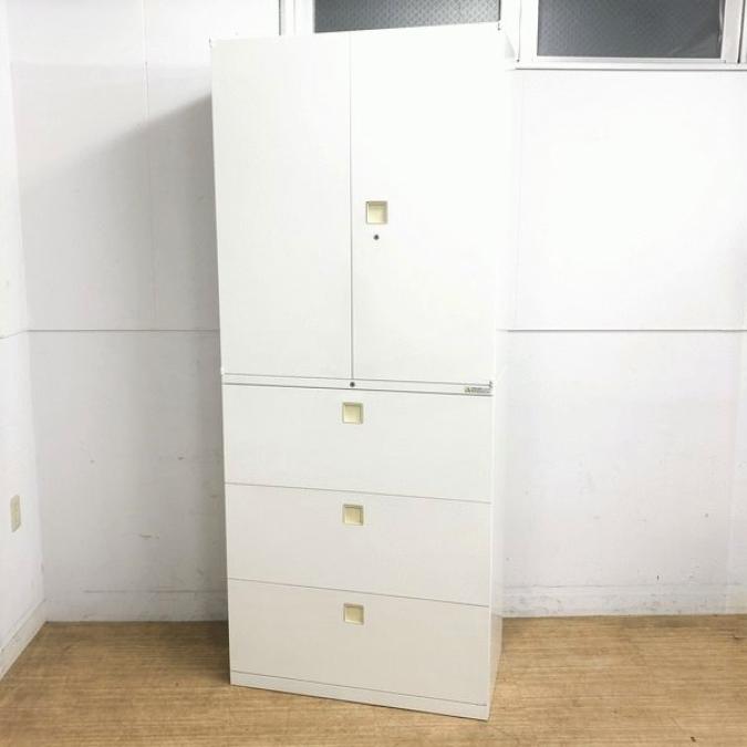 【取っ手部分日焼けありでお安く】【凹みあり】定番のキャビネット　オカムラ　レクトラインシリーズ　3段ラテラル＋両開き扉　鍵付き　シリンダー錠
                        レクトライン
                                    中古
            