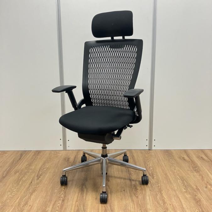 【商品入替のため、残り1脚限り】【姿勢をキープする為に必要な骨盤に着目したチェア】ウチダ製　パルスシリーズ　ブラックカラー　ヘッドレスト付き　肘付きハイバックチェア！！※京都東寺店撮影現物※
                        パルスチェア
                                    中古
            