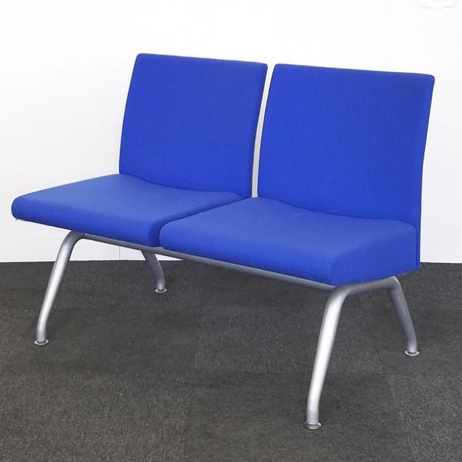 【1台入荷】コクヨの2人用ロビーチェアが入荷！中古　ロビー　エントランス　オフィス　チェア　ソファ　ブルー
                        その他シリーズ
                                    中古
            