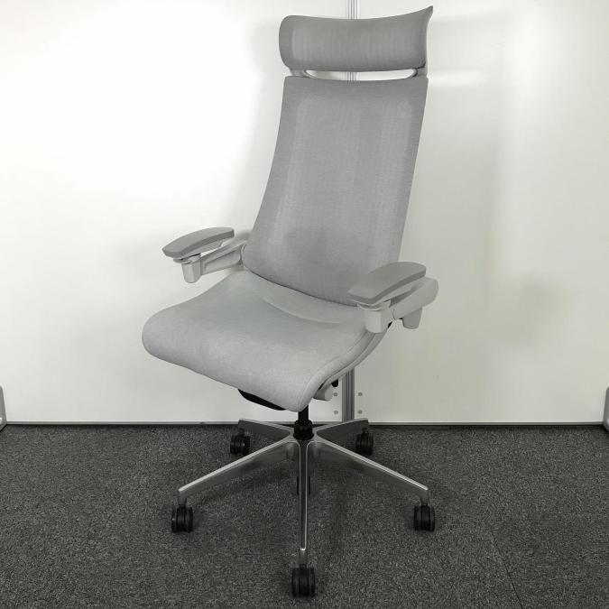イトーキ アクトチェア EXハイバック メッシュ ランバー無 固定肘 アルミ脚 ナイロンキャスター ハンガー無 灰×チョコブラウン 1脚（メーカー直送 イトーキ アクトチェア EXハイバック メッシュ ランバー無 固定肘 樹脂