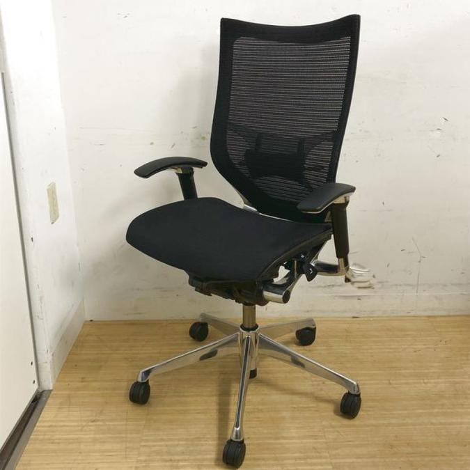 【在庫入替セール】オカムラ　バロンチェア　背・座メッシュ　ハイバックモデル　アジャスタブル肘　ブラック×ポリッシュフレーム　ランバーサポート搭載
                        バロンチェア
                                    中古
            