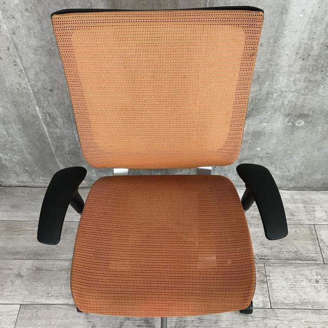 【中古】バロンチェア CP85CR FDH8 オカムラ/okamura 肘付ハイバックチェア 469601 - 中古オフィス家具ならオフィスバスターズ