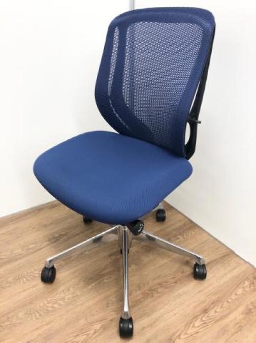 【爽やかなネイビー！】オカムラ　Okamura　シルフィー　Sylphy　オフィスチェア　チェア　レア　ハイバック　ミディアムブルー　肘無　中古　福岡　佐賀　長崎　大分　熊本　宮崎　鹿児島　沖縄　九州
                        シルフィーメッシュ
                                    中古
            