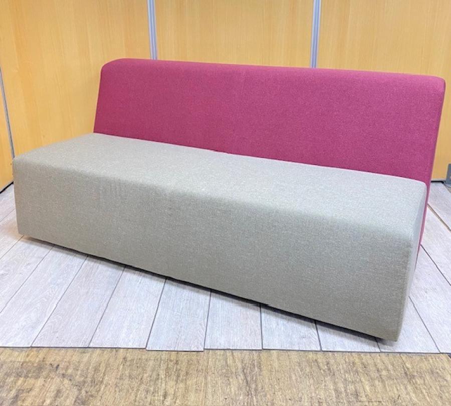 【在庫入替セール】【無くなり次第終了】スチールケースのSOHOライン「turnstone」！　【仕事に限らず仲間と語らうために作られたソファ】会議や雑談などの多目的スペースをオシャレに演出したい方向け！
                        ターンストーン
                                    中古
            