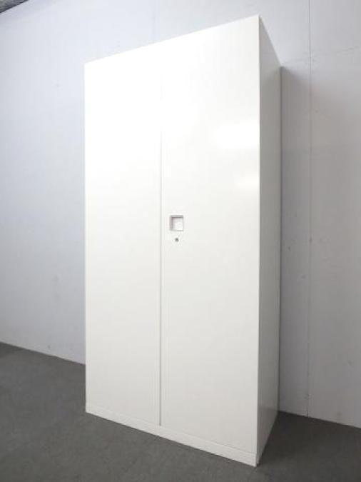 【定価約11万円】【人気のマルチアクセスハンドル！両開き書庫の入荷です！】■オカムラ製　レクトライン
                        レクトライン
                                    中古
            