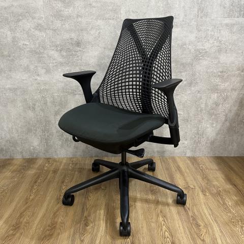 【ダークグリーンのシックな座面！※軋み音アリ】メーカー品　海外　ハーマンミラー　Herman Miller　格安　高品質　チェア　デザイン　オフィスチェア　ワークチェア　椅子　事務椅子　仕事　PC　姿勢　リクライニング　福岡　佐賀　長崎　大分　熊本　宮崎　鹿児島　沖縄　九州　office chair　desk chair　reasonable