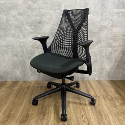 【ダークグリーンのシックな座面！※軋み音アリ】メーカー品　海外　ハーマンミラー　Herman Miller　格安　高品質　チェア　デザイン　オフィスチェア　ワークチェア　椅子　事務椅子　仕事　PC　姿勢　リクライニング　福岡　佐賀　長崎　大分　熊本　宮崎　鹿児島　沖縄　九州　office chair　desk chair　reasonable