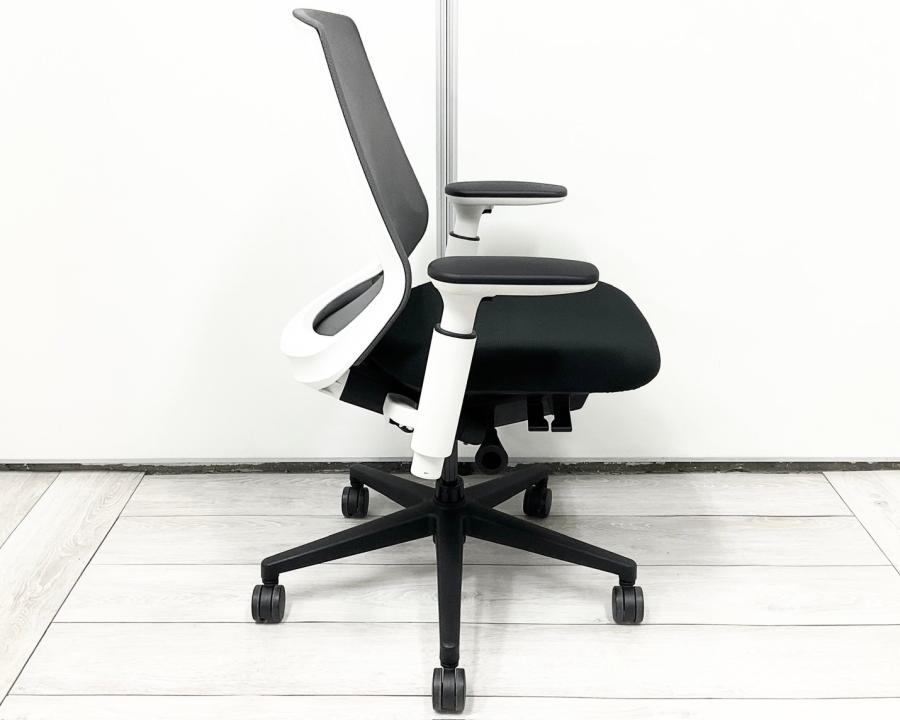 中古】ニンバスチェア ウチダ/UCHIDA 肘付ミドルバックチェア 中古】ニンバスチェア ウチダ/UCHIDA 肘付ミドルバックチェア