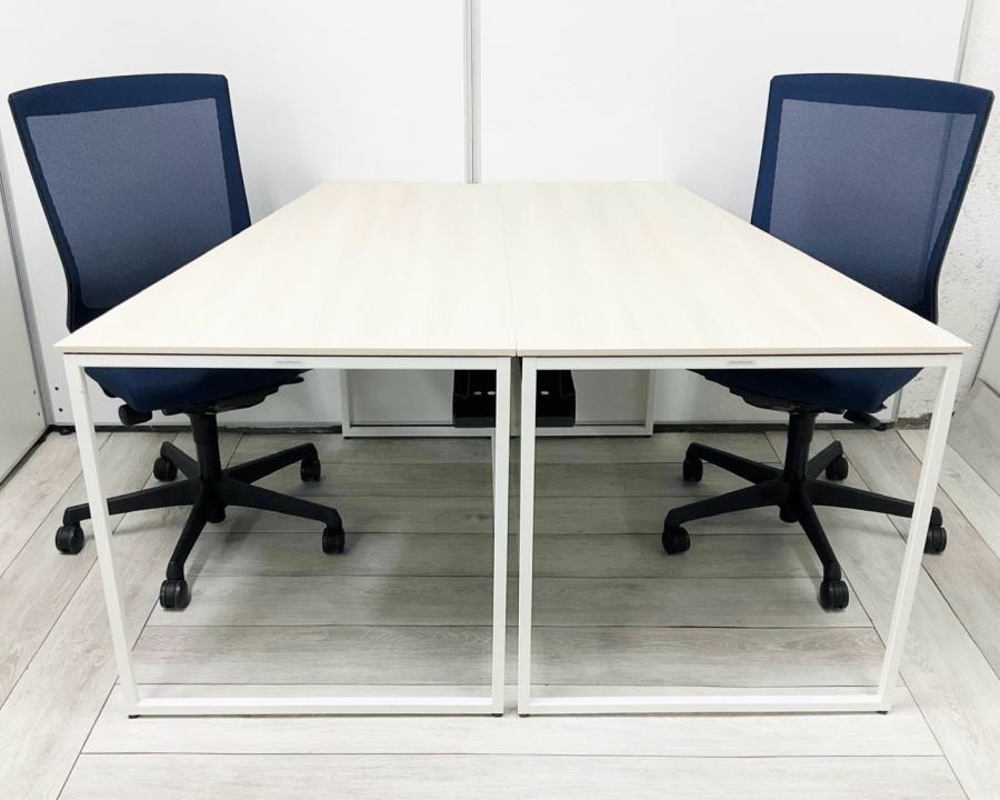 【セット商品（デスク×２台/チェア×２脚）】【2023年製（デスク）】フレーム脚 台形天板 平デスク オススメ(おすすめ) 大人気 ・Okamura/オカムラ ・SOLISTE/ソリスト ※横浜本店撮影画像※
                        ソリスト
                                    中古
            