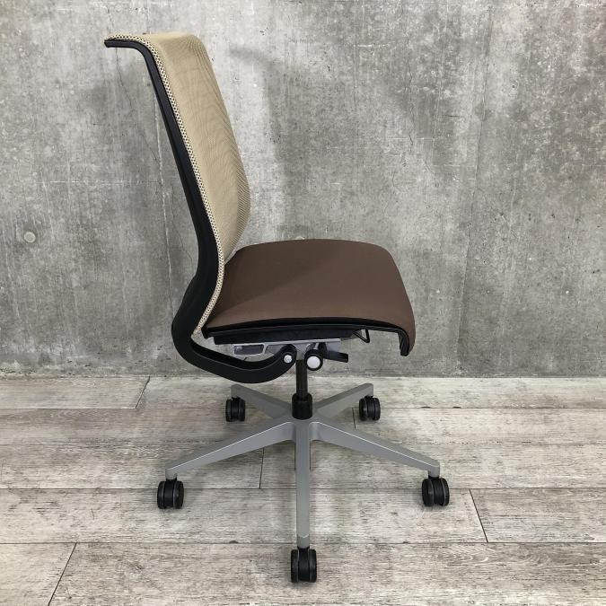 【中古】シンクチェア（旧モデル） Steelcase/スチールケース 肘無ハイバックチェア 471707 - 中古オフィス家具ならオフィスバスターズ