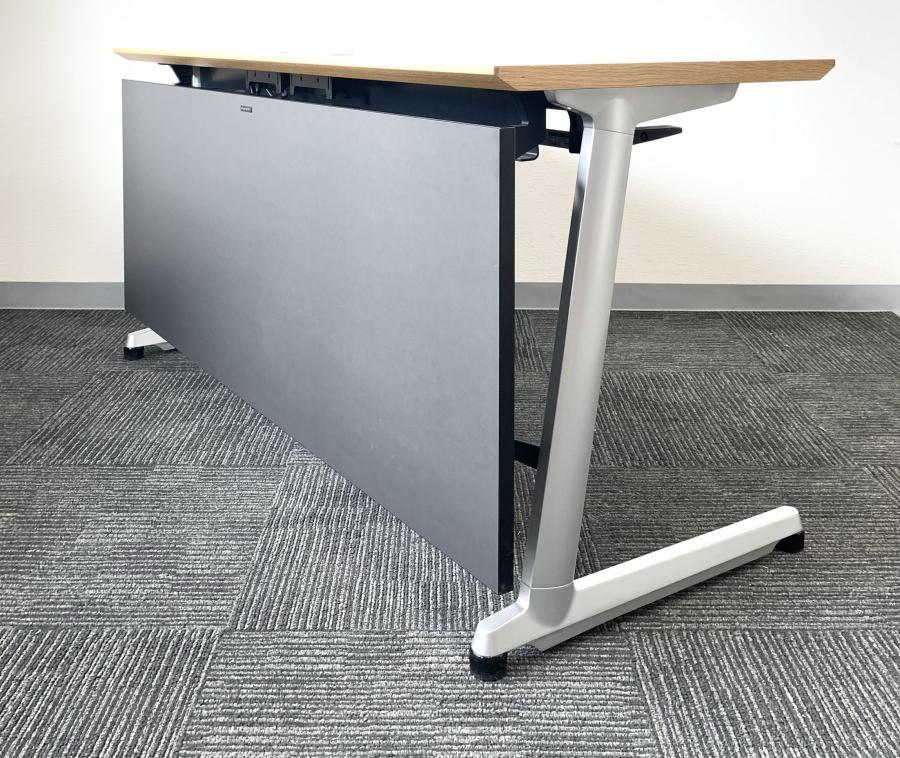 【足元を隠せる幕板パネル付！】サイドスタックテーブル　■研修や会議用などにオススメ！【破】
                        その他シリーズ
                                    中古
            