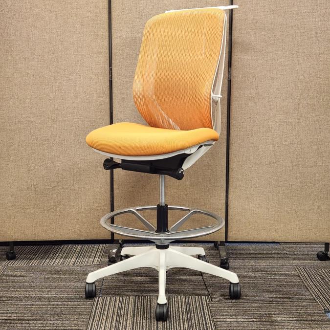 【西店撮影商品】【24⑨】【在庫入替セール】【訳アリ商品】【限定1脚！人気オフィスチェアのカウンターチェア仕様！！】オカムラ製　シルフィー　オレンジ　ハイバック　ハイチェア【天神ビッグバン】【天神BBB】【博多コネクティッド】【博多コネクティッドボーナス】
                        シルフィー
                                    中古
            