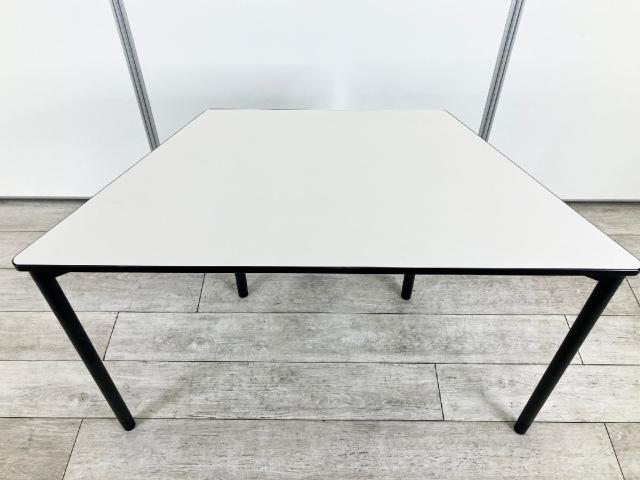 【中古】 vitra/ヴィトラ ミーティングテーブル（会議机） 472418