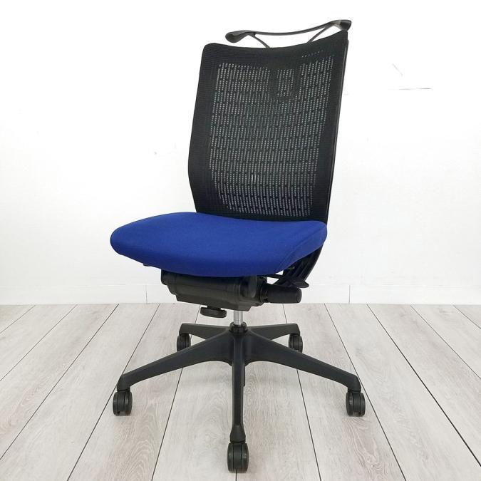 【2脚限定入荷！！】【クレジット決済優先】オカムラ製ヴィンスコンテチェア　ブルー　ハイバック　ハンガー付　オフィスバスターズ　梅田本店
                        ヴィスコンテチェア
                                    中古
            