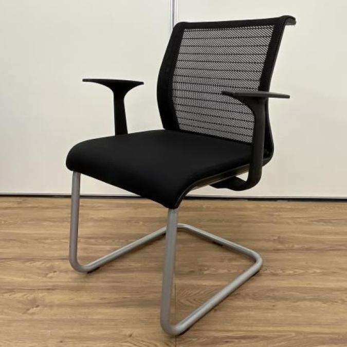 【大切なゲスト様のお迎えに！】海外メーカー　米国製　スチールケース　SteelCase　シンク　Think　格安　高品質　チェア　ロット　レア　ミーティング　会議　椅子　事務椅子　ゲスト　待合　ラウンジ　福岡　佐賀　長崎　大分　熊本　宮崎　鹿児島　沖縄　九州
                        シンクチェア（2014年以前モデル）
                                    中古
            