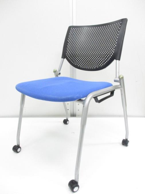 【在庫入替セール】【連ねて収納可能！】ミーティングルームやリフレッシュルーム用としてオススメです！【A00949367】
                        プロスタック
                                    中古
            