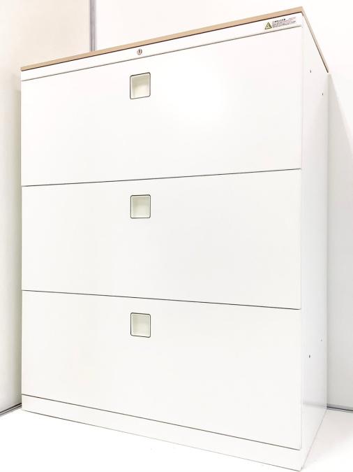 【ナチュラル天板(ネオウッドライト/MK37)付き！】オカムラ　レクトライン　3段引き出し ラテラル書庫 　　ホワイト【カフェ風オフィスに最適！カウンターとしてもおすすめ】
                        レクトライン
                                    中古
            