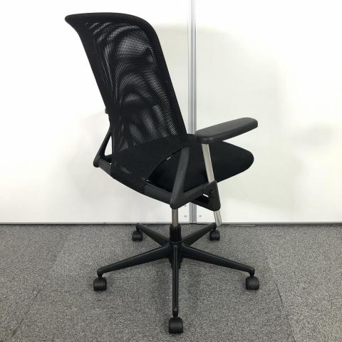 【中古】メダ２チェア 417402HK 　Made in EEC vitra/ヴィトラ 肘付ハイバックチェア 472665