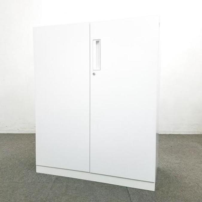 【在庫入替セール品！（本在庫限定価格）】【☆高品質で安心の使い心地！】■コクヨ製　EDIA(エディア)シリーズ　両開き書庫　ホワイト　■A4サイズの書類が3段に分けて収納できます！
                        エディア
                                    中古
            