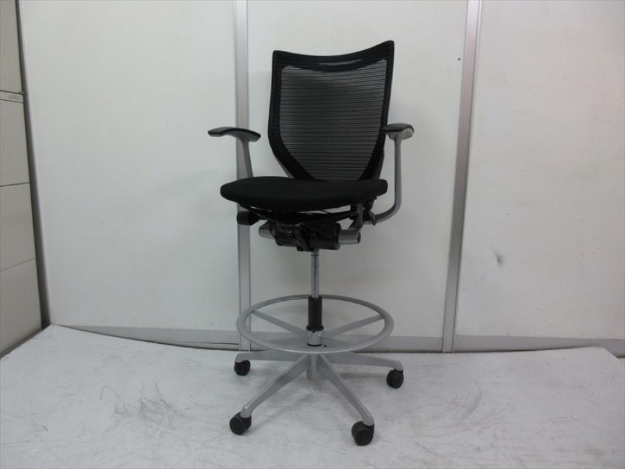 【スタイリッシュな会議や打ち合わせに】【ハイチェア】 ・Okamura/オカムラ ・Baron/バロン/デザインアーム/ブラック【外部倉庫在庫】【TH】【TOGS】
                        バロンチェア
                                    中古
            