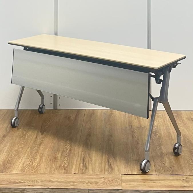 オカムラ製　インターアクトシリーズ　ナチュラル木目柄　W1500/D450　スタイリッシュなデザインで高品質！使い勝手のよい天板跳ね上げ式のフラップテーブル　サイドスタックテーブル！！
                        インターアクトNT
                                    中古
            