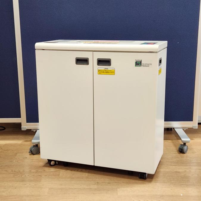 【福岡西店撮影】大人気／高品質／コンパクト／スリム　◆ナカバヤシ／Nakabayashi　◆SX-206CR【天神ビッグバン】【天神BBB】【博多コネクティッド】【博多コネクティッドボーナス】
                        スタンダードシュレッダー
                                    中古
            