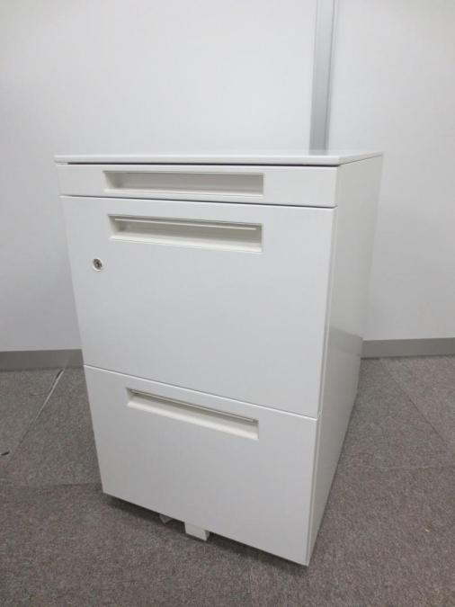 中古】DuENA 286421 イナバ/INABA ワゴン3段 473527 - 中古