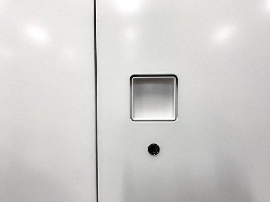 【中古】レクトライン オカムラ/okamura ハイキャビネット／両開き＋3段ラテラル 474140 - 中古オフィス家具ならオフィスバスターズ
