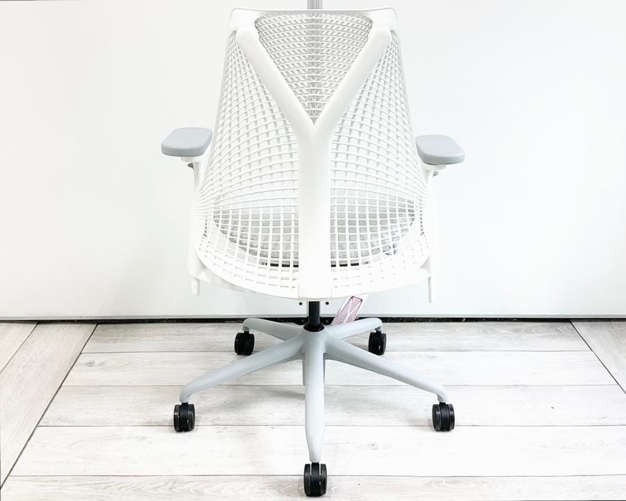 2024-25 秋冬新作  ハイブランドの 中古】セイルチェア Herman Miller/ハーマンミラー 肘付 デスクチェア