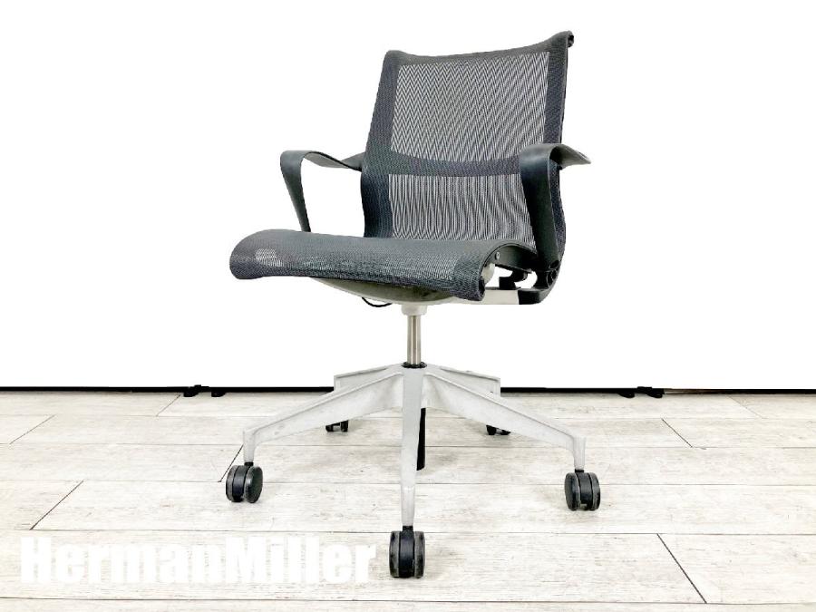 HermanMille/ハーマンミラー　Setu / セトゥ チェア　グラファイト　アーム付き
                        その他シリーズ
                                    中古
            