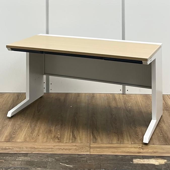 【商品入替のため、残り1台限り】】イトーキ製　CZRシリーズ　ナチュラルカラー　W1400平机！！
                        CZRデスク
                                    中古
            