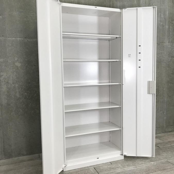 【中古】シンライン イトーキ/ITOKI ハイキャビネット／両開き 475390 - 中古オフィス家具ならオフィスバスターズ