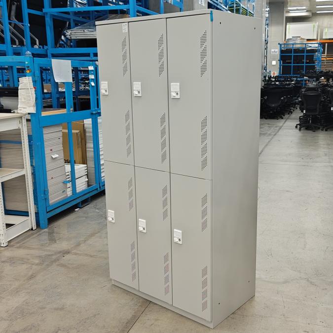 【6人用更衣ロッカーが入荷！】イトーキ　ITOKI　6人用　ダイヤル　収納　レア　収納　個人ロッカー　貴重品入れ　大分　宮崎　佐賀　長崎　鹿児島　熊本　福岡　沖縄　九州
                        その他シリーズ
                                    中古
            