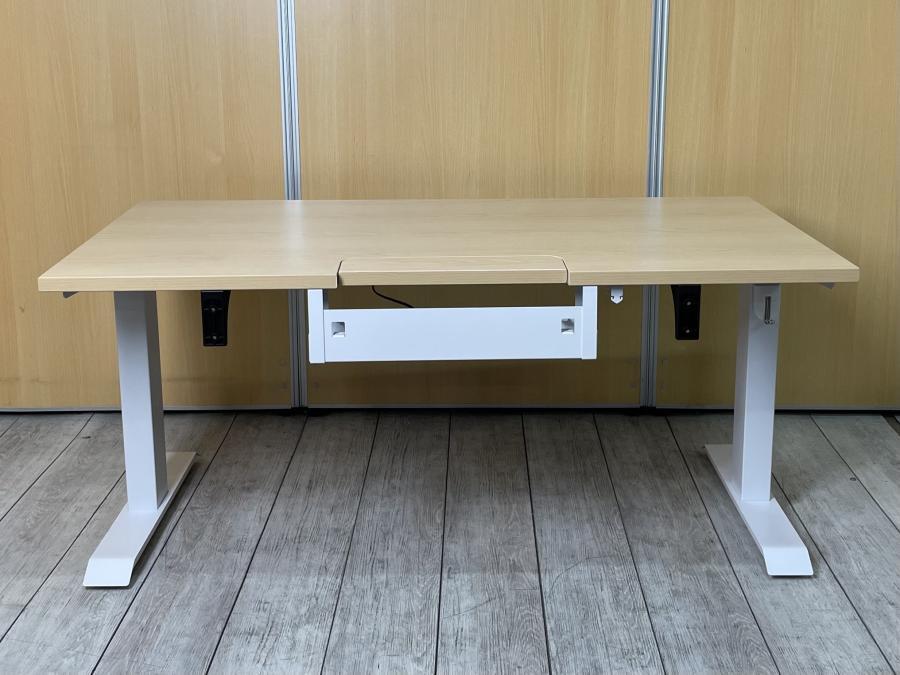 【定価15万】スチールケース steelcase 昇降式デスク　幅1100mm 定価15万】スチールケース steelcase 昇降式デスク 幅1100mm