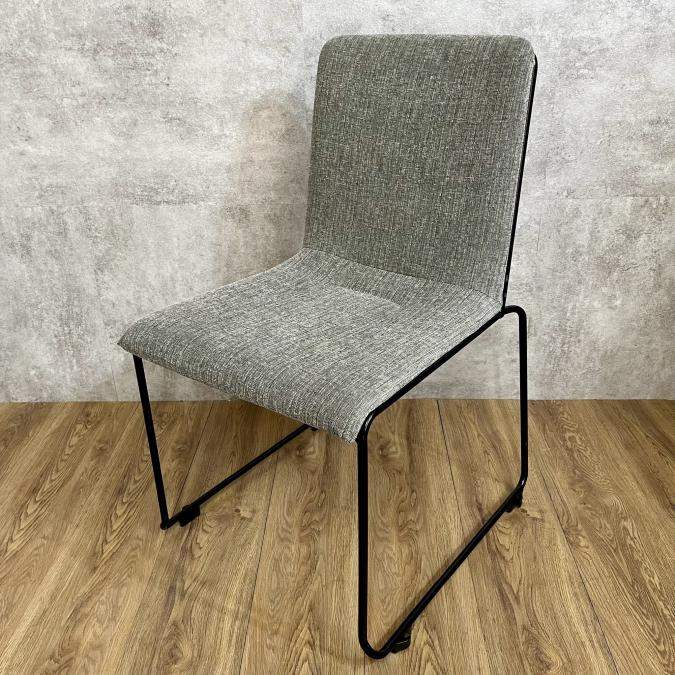 【24/⑨ 在庫入替商品】ミーティングチェア　会議用チェア　受付　エントランス　椅子　スタッキングチェア　中古オフィス家具　オフィスバスターズ　九州　福岡　佐賀　長崎　大分　熊本　宮崎　鹿児島　沖縄
                        その他シリーズ
                                    中古
            