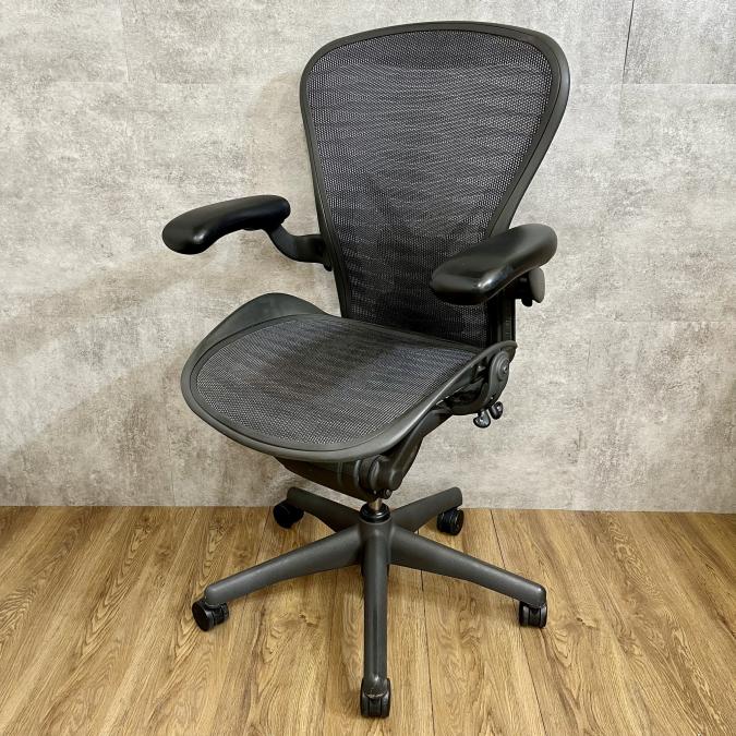 中古】アーロンチェア Herman Miller/ハーマンミラー 肘付ハイバックチェア 478216 - 中古オフィス家具ならオフィスバスターズ