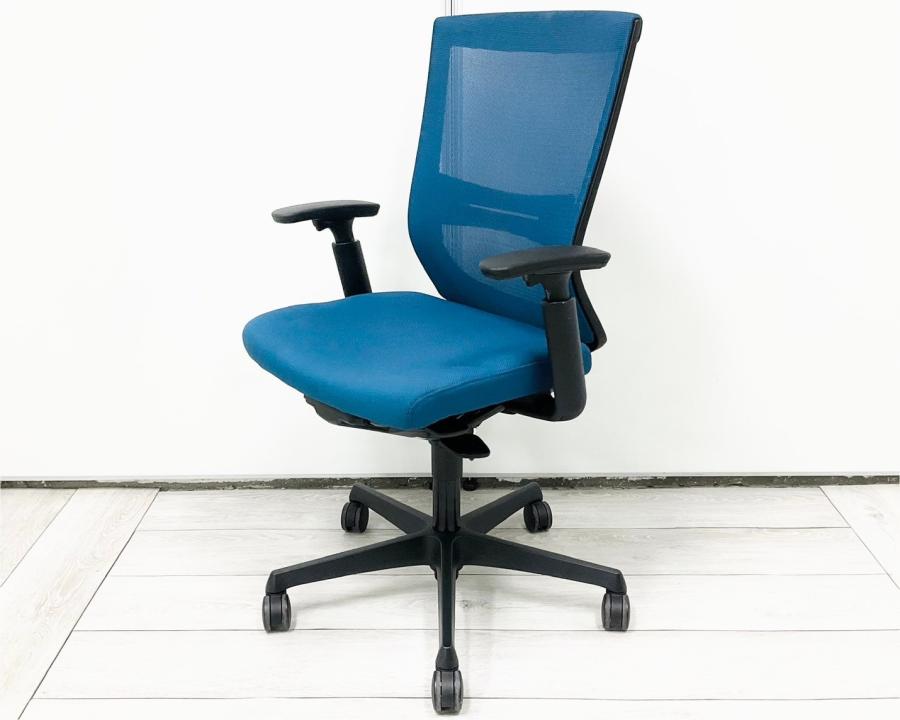 ワークチェア アジャストアーム アームレスト付 ブラックボディ オススメ(おすすめ) 大人気 ・Okamura/オカムラ ・ESCUDO/エスクード ※横浜本店撮影画像※
                        エスクードメッシュ
                                    中古
            