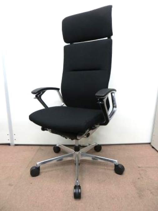 【エグゼクティブにふさわしい風格！】■オカムラ製　デュークチェア　ヘッドレスト付　ポリッシュフレーム　 ■最上級の品質！上質な座り心地を実現！
                        デューク（エクストラハイバック）
                                    中古
            