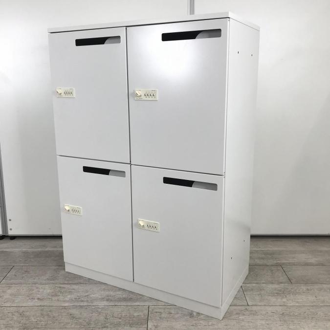 【在庫入替セール】【投入口付４人用パーソナルロッカー・メールロッカー！ダイヤル錠式なので鍵を持ち歩く必要がありません！】■ホワイト　■投入口付き　■ダイヤル錠　※非常解錠キーは付属しておりませんのでご相談ください！【A00973826】【IB】
                        その他シリーズ
                                    中古
            