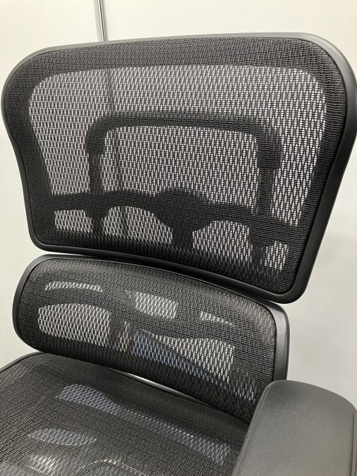 中古】ベーシック Ergohuman/エルゴヒューマン 肘付ハイバック