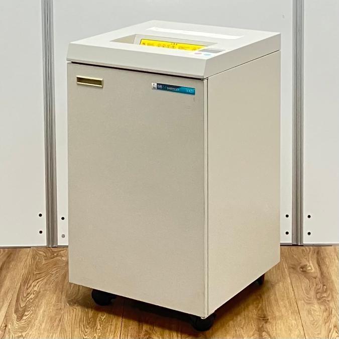 明光商会製　Vシリーズ　V431　クロスカットタイプ　シュレッダー！！【福岡オフィス家具】【福岡中古家具】【中古事務什器】【中古チェア】【中古椅子】
                        Vシリーズ
                                    中古
            