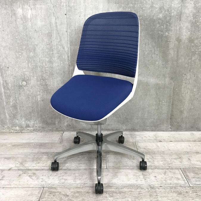 okamura オカムラ Luce デスクチェア 81L1GR 11万円 無料引取付き】81L1ZR FGR1 |オカムラ ルーチェ オフィスチェア