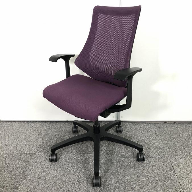 イトーキ エフチェア ハイバック 背メッシュタイプ可動肘 ハンガー付き