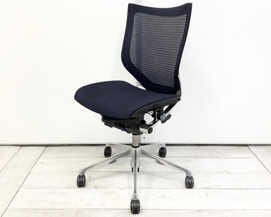 【2脚限定！！】■オカムラ/バロンチェア/メッシュ/ネイビーブルー　座面：メッシュ　肘無しローバックチェア　ポリッシュ脚
                        バロンメッシュチェア
                                    中古
            