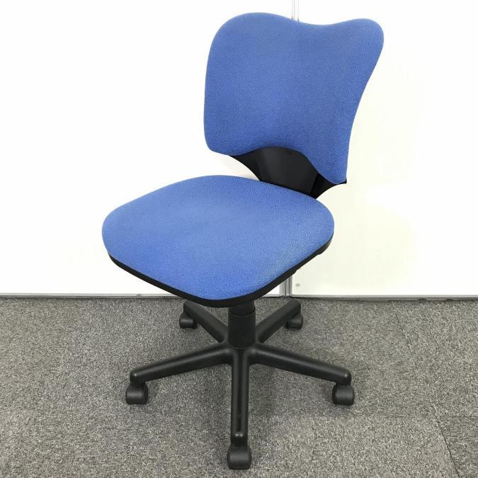 【コスパで選ぶならコレ！】■プラス製　プロップチェア　ブルー　■スタンダードなデザインで座りやすい！【PLUS　Prop】
                        プロップチェア
                                    中古
            