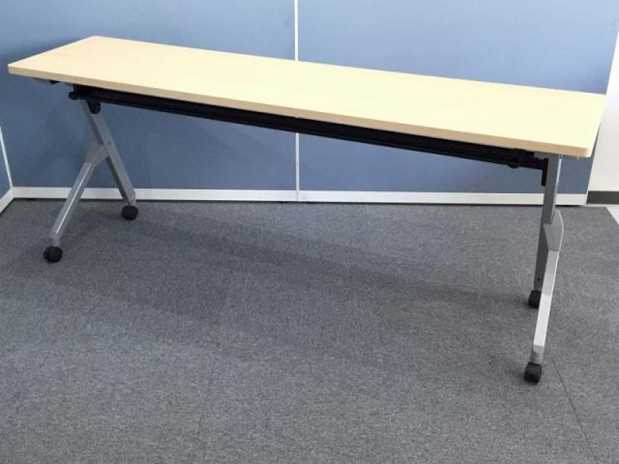 【大人気商品！】◆オカムラ フラプター　サイドスタックテーブル　/　ナチュラル天板　/　幕板無し　/　作業台　/　収納　/　キャスター付き　/　移動テーブル
                        フラプター
                                    中古
            