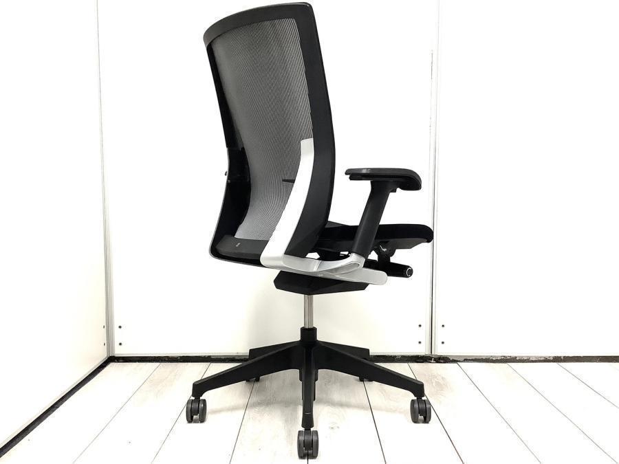 中古】ヴェントチェア KE-867JB-T1T1 イトーキ/ITOKI 肘付