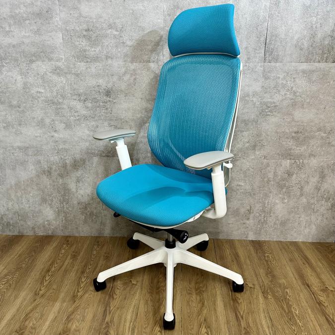 bm　オカムラ　シルフィーチェア　前傾機能　ハイバック　メッシュタイプ　中古 中古】シルフィーメッシュ オカムラ/okamura 肘付ハイバック