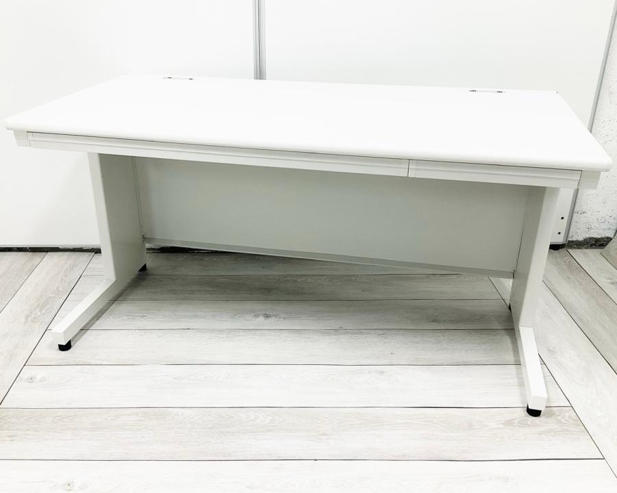 【訳アリ品(配線カバー欠品/側面カバー破損:有)】平デスク オススメ(おすすめ) 大人気 ※横浜本店撮影画像※
                        その他シリーズ
                                    中古
            